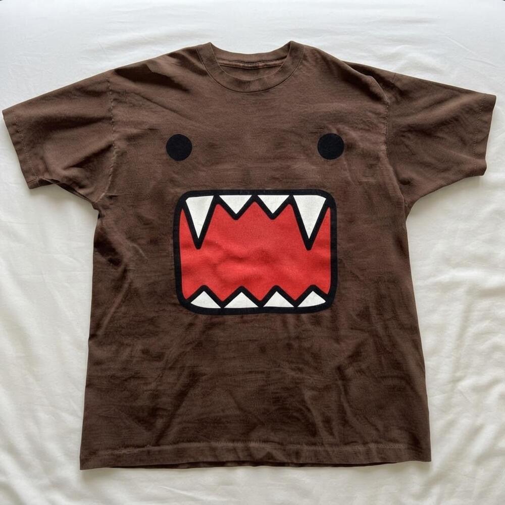 Domo Kun Monster Face Retro 2000s Y2K Brown Graphic T-Shirt